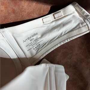 Ambrielle Cream Strapless Bra